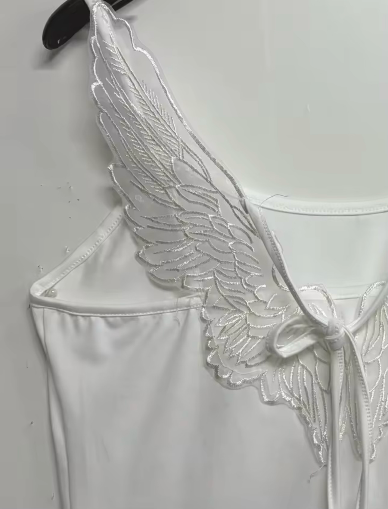 Angel Wings Vest 3D Embossed Wings Embroidery Spaghetti Strap Vest Y2K Women Gothic Fashion Summer Sexy Slim Backless Short Top